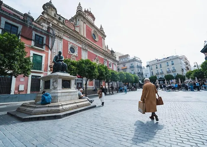 Espacioso En El Centro De La Ciudad Διαμέρισμα *